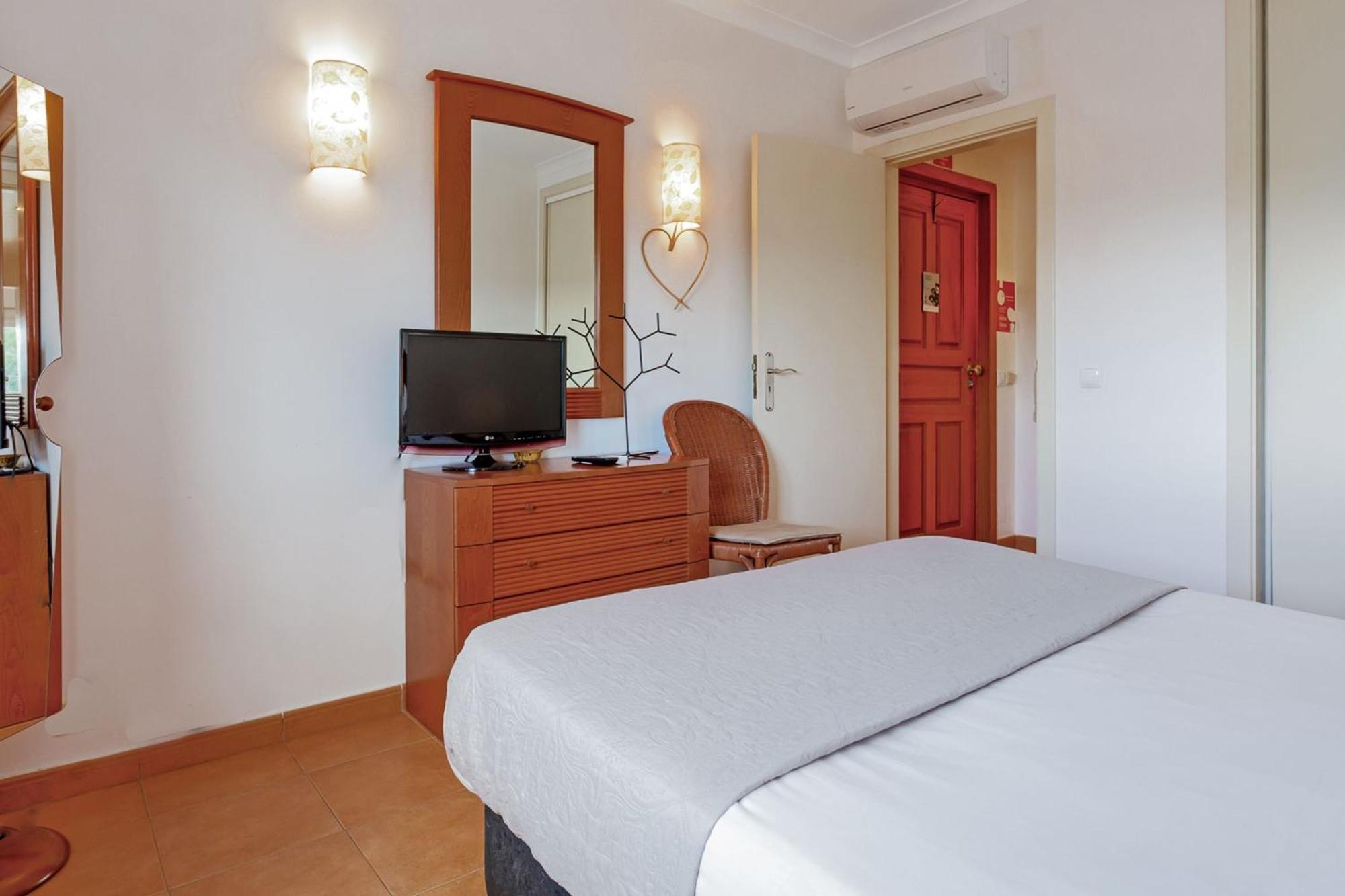Golden 1 Bdr Flat W/ Balcony & Pool By Lovelystay Cabanas De Tavira Dış mekan fotoğraf